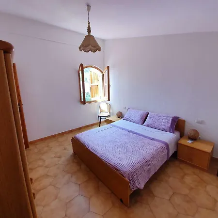 Villetta Immersa Nella Tranquillità * Capitana